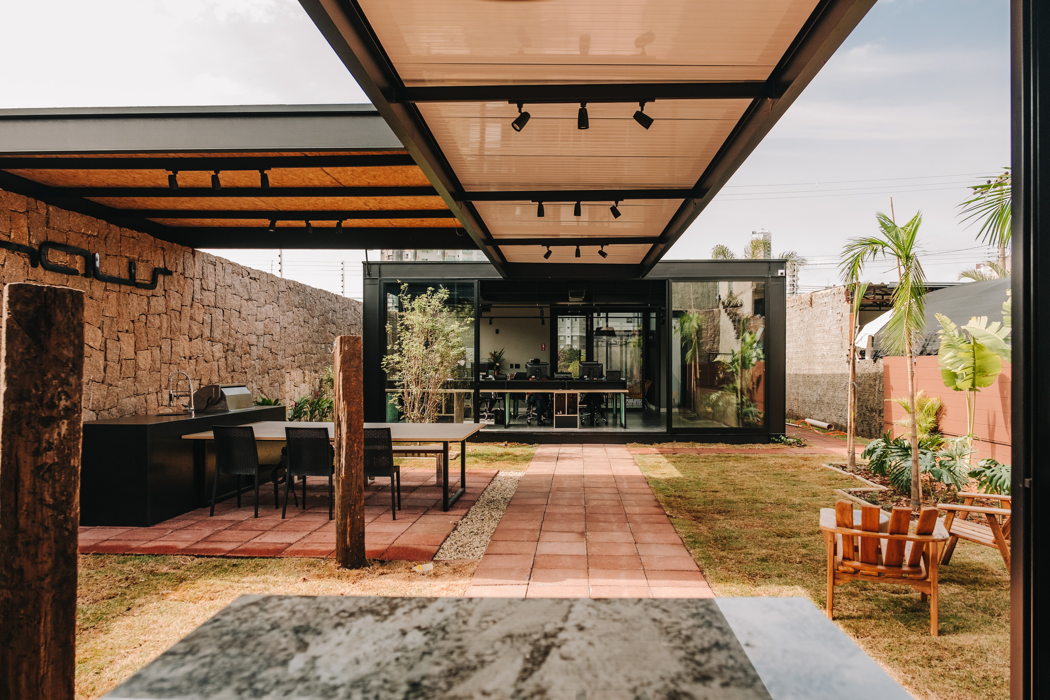 Fachada Haus